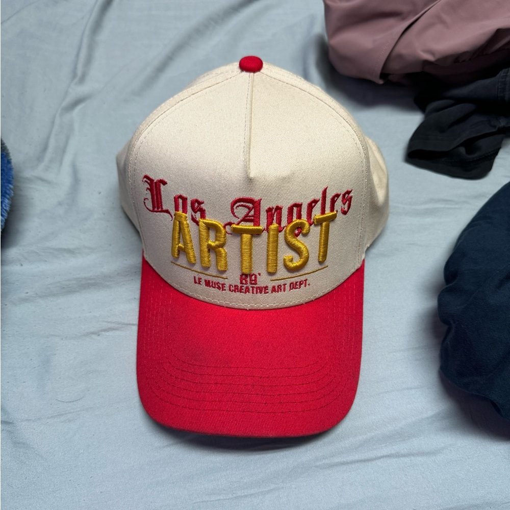 Lemuse Snapback hat